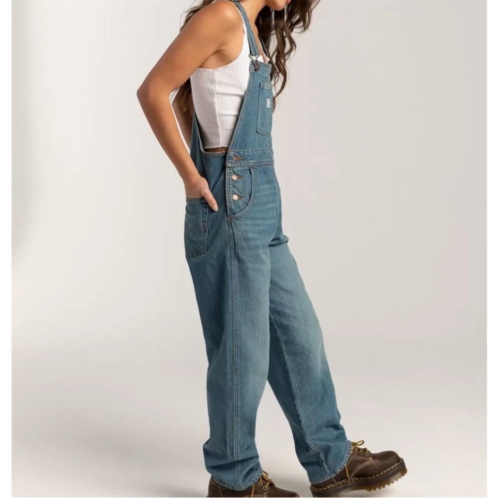 Levi’s Vintage Overalls Women’s XL Fresh Perspective Denim Relaxed Fit - Picture 3 of 13